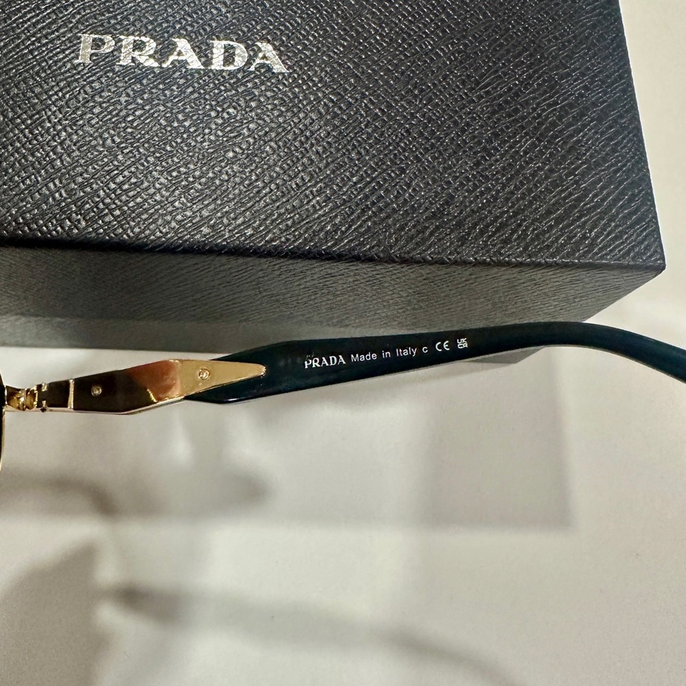 Unisex Prada Sunglasses - Picture 8 of 9